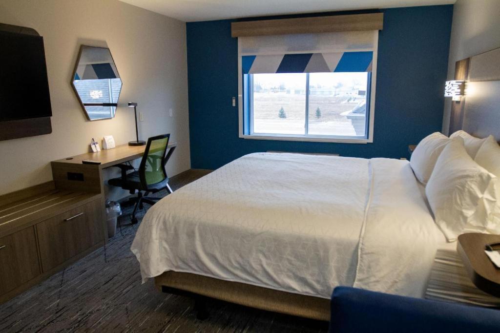 Holiday Inn Express O'Neill By Ihg Exterior photo
