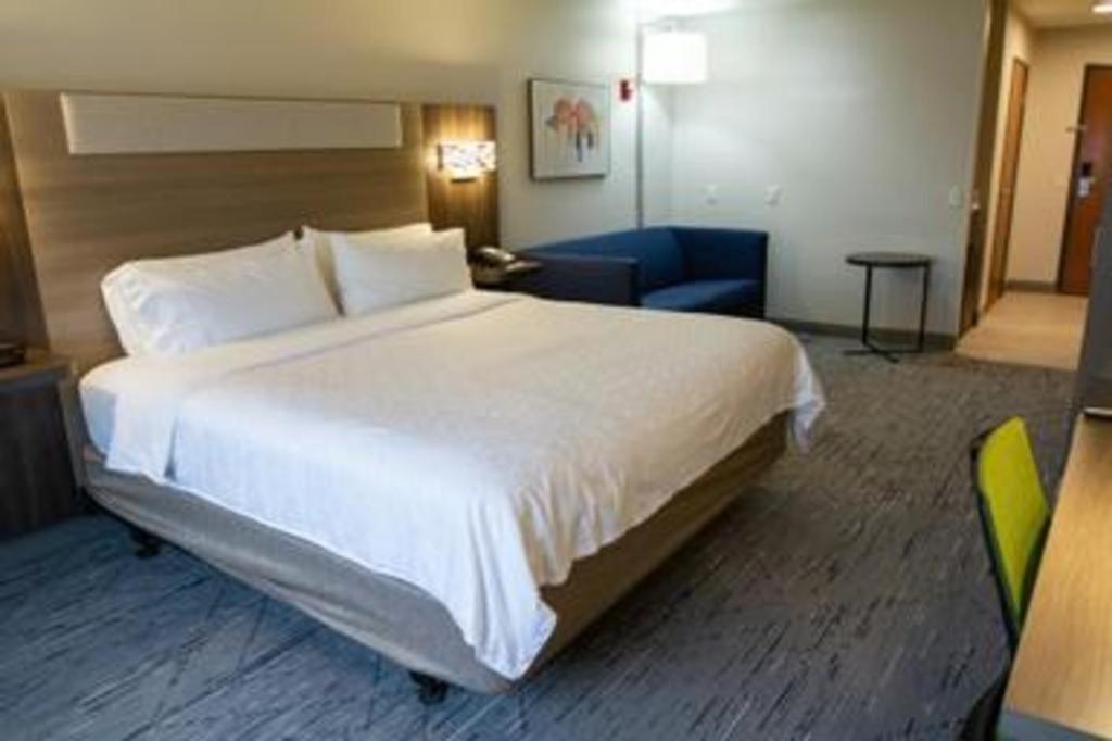 Holiday Inn Express O'Neill By Ihg Exterior photo